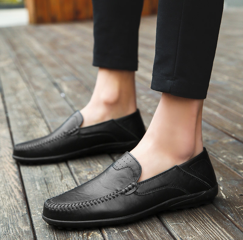 

Summer Men Casual Shoes Luxury Brand Genuine Leather Mens Loafers Moccasins Hollow Out Breathable Slip on Male Boat Shoes, Yellow brown