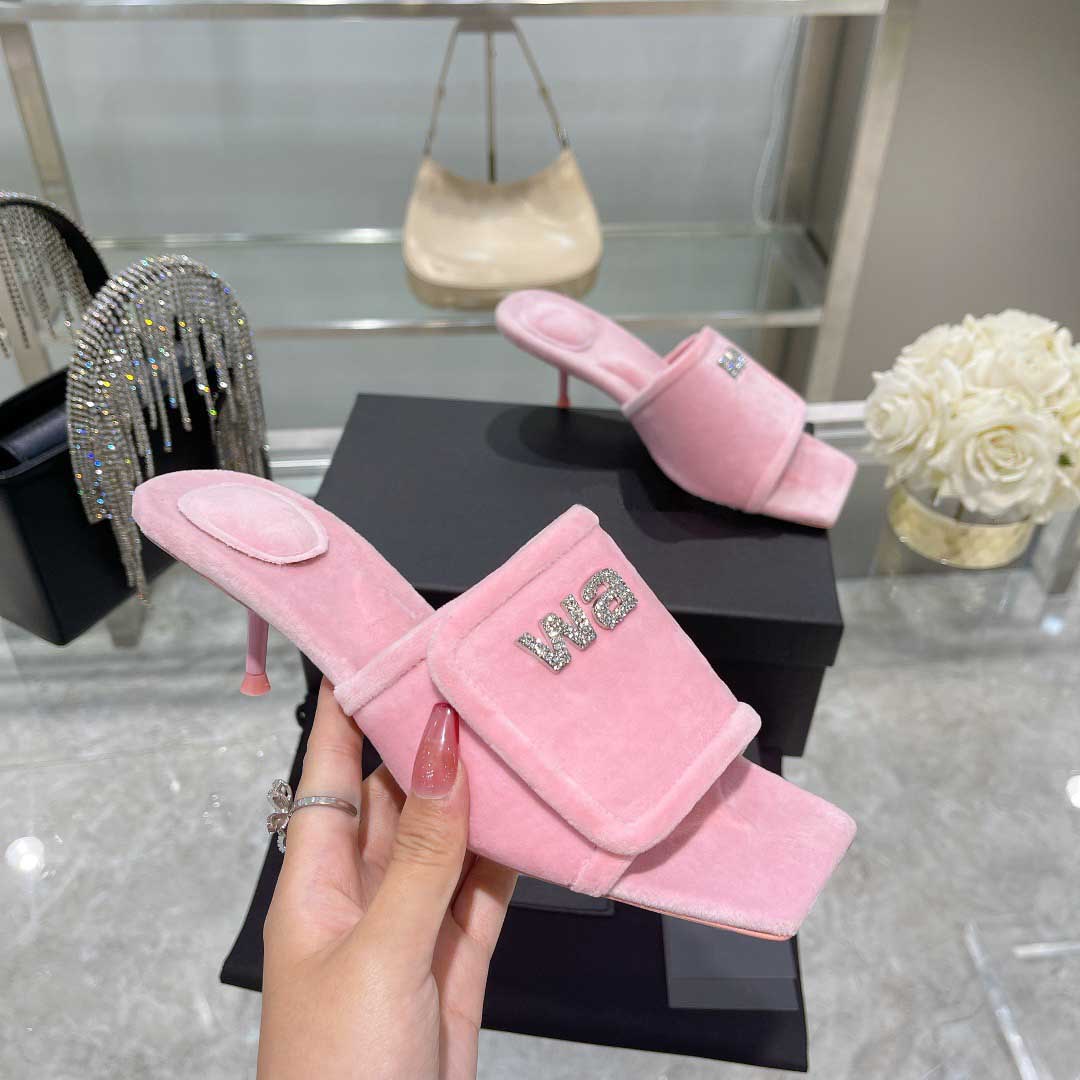 

Winter mink high-heeled slippers female designer style fashion Rhinestone letter diamond decoration, complete packaging, Black