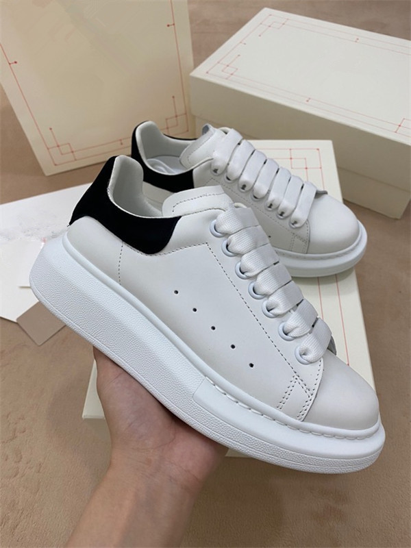 

Classics Quality leather men women shoes sneakers Stylist Lace up Sneaker Rubber Low Top Platform shoe, Choose the color