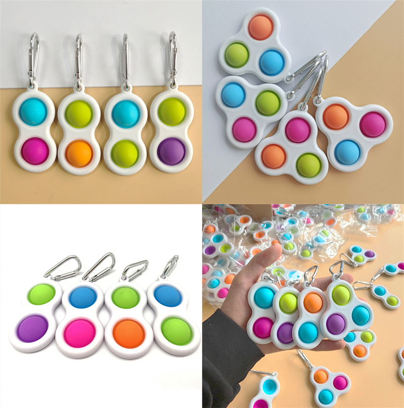 

Finger Toys Keychain Pop Push Bubble Board Game Fidget Sensory Toy Simple Key Ring Stress Relief Vent Bag Pendants H25P7KR