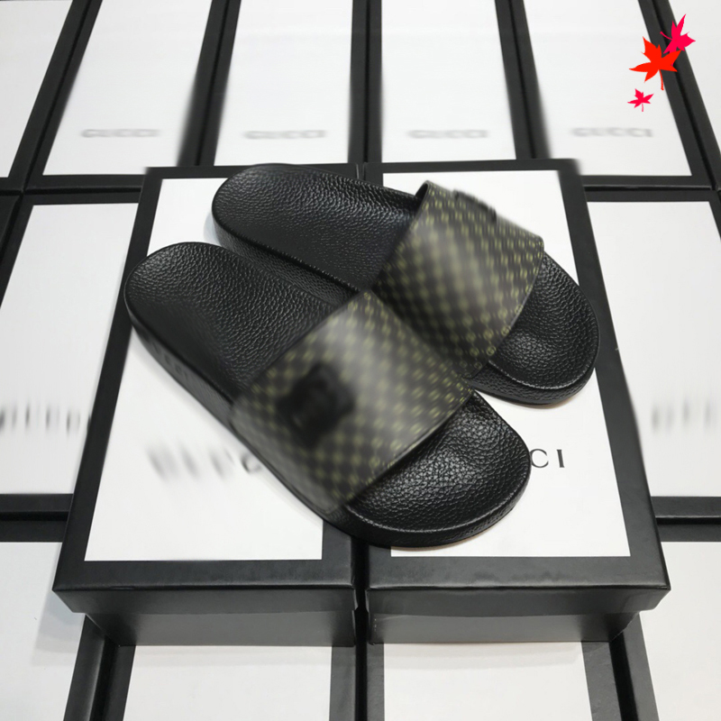 

2021 Designer luxurys slippers men sandals fashion beach shoes flip flops flat non-slip classical hole slipper with box size 39-45 -G194, Black