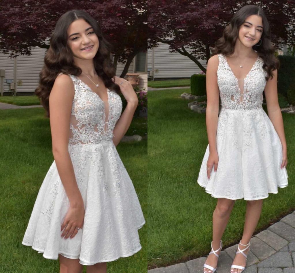 

Modern White Short Deep V neck Prom Graduation Dresses with Sheer Straps See Through Top Applique Lace Above the Knee Beaded Long Party Pageant Evening Formal Gowns, Daffodil