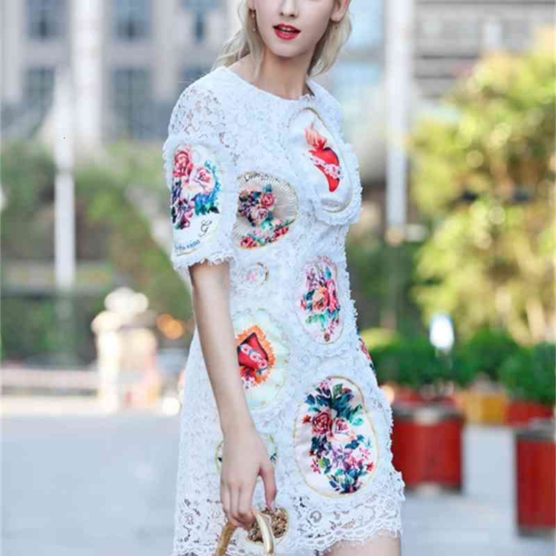 

2019 Runway Dress Shipping Prom Fashion Lace CRew Neck Short Sleeve Polyester Flora Print Womens Clothes Brand Same Style AS, Black
