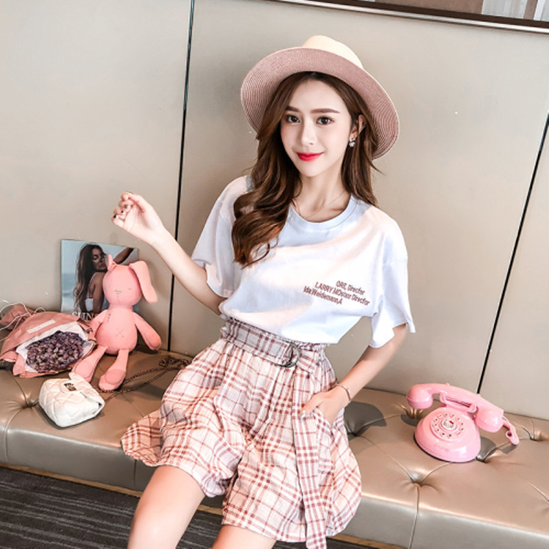 

Womans Fashion Embroidered Short Sleeve T-Shirt Tops + Pants 2 Pieces Sets Summer Design Wide Leg Suit 210525, Picture color