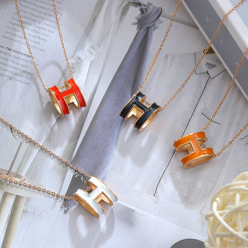 

H letter simple titanium steel necklace feminine clavicle chain 18k rose gold accessories