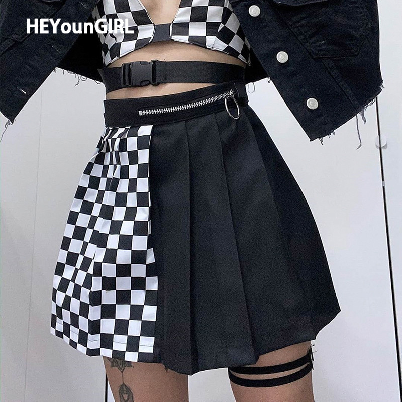 

HEYounGIRL Patchwork Checkerboard Pleated Skirts Womens Harajuku Punk Black Short Skirts Gothic High Waist Mini Skirt Ladies