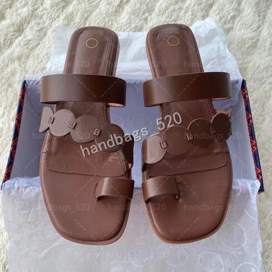 

Design Women Casual Sandals Black Fashion Leather Slippers Hollow Out Sandal Girl Shoes Flat Tiny Miller Toe Ring Slide Flip Flops with Box