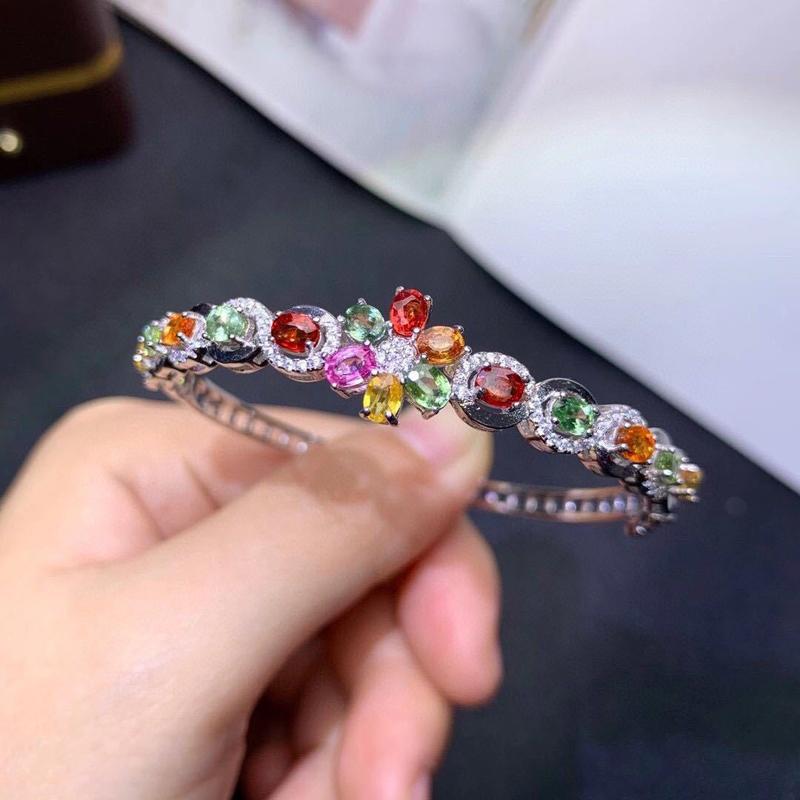 

Bangle Classic Geometry Bracelet Inlay Shine Colorful Cubic Zirconia Exquisite Flower Jewelry For Women Wedding Engagement Gifts