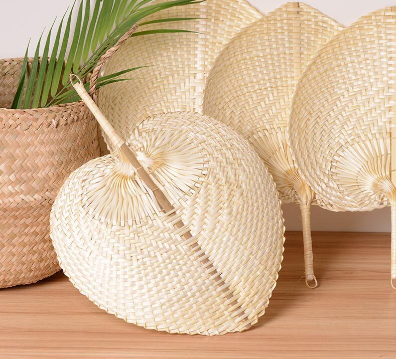 

Garden Palm Leaves Fans Handmade Wicker Natural Color Fan Traditional Chinese Craft Wedding Favor Gifts