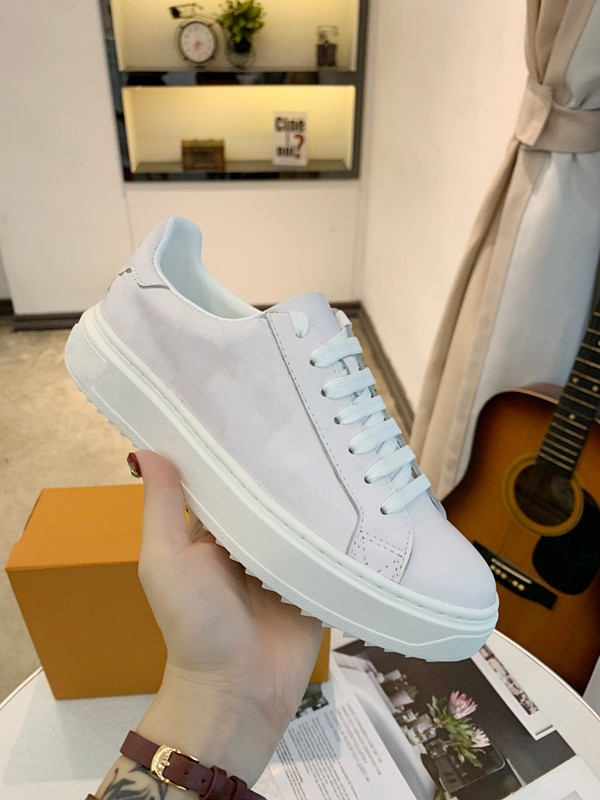 

Vintage Leather Sneakers Mens Womens Casual Shoes Classic Thick Sole Platform Trainer Dad Sneaker Strawberry Mouse Tennis Chaussures, 05