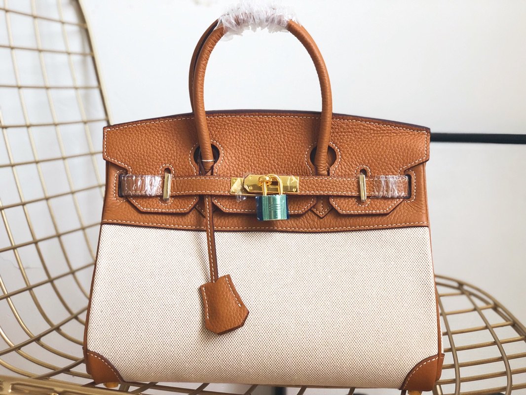 

Classic Lock Totes 7 Styles Luxurys Designers Golden Birkin Platinum Handbags Bag Women Fashion Litchi Grain Leather Crossbody Purses Lady S