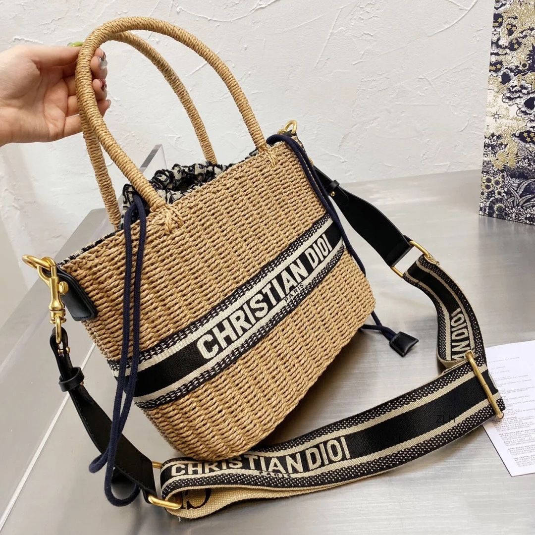 

letter woven bag D women's 2021 new embroidery one shoulder cross carry large capacity hand woven straw bag