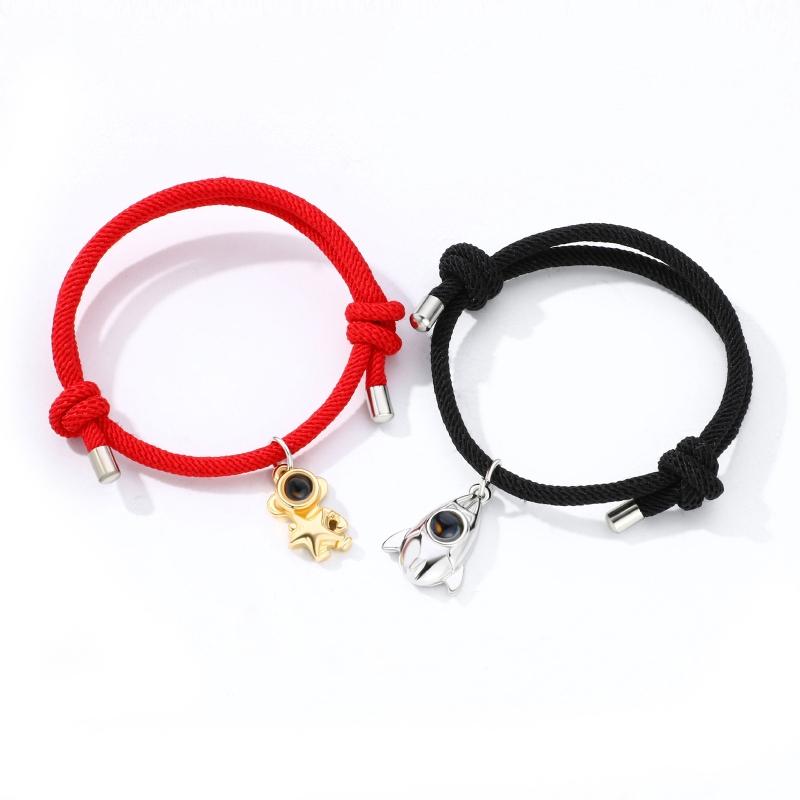 

Charm Bracelets 72XE 2 Pcs Spaceman Pendant Bracelet Couple Fashion Korean Birthday Valentine's Day Gift For Girlfriend Boyfriend, Golden;silver