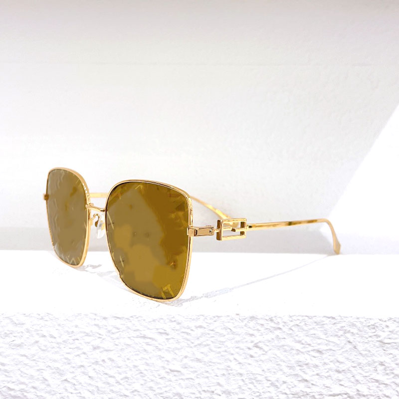

Classic designer sunglasses anti-ultraviolet full frame big lens metal gold-plated temples fashion sunglassess FOL0006 with original box