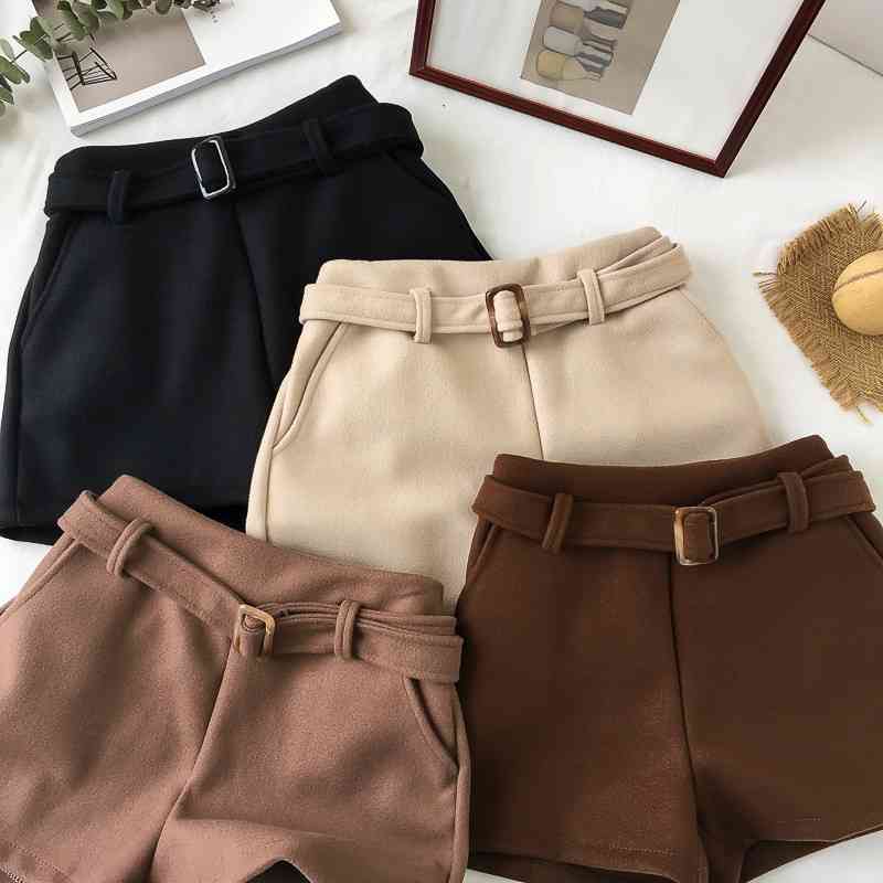 

Plus Size Korean Shorts Women Autumn Winter High Waist with Belt Casual Loose Woolen Thick Warm Boots Short Pants 210603, Black