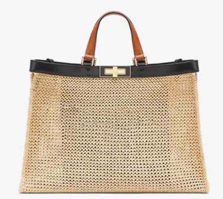 

Tote Bag For Sale Summer fashion Tie Dye Tote For Women's Handbag Purses Designer Pastel Tote Escale Collection Peekaboo totes, Contact us to see more