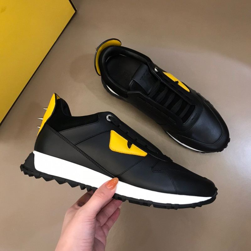 

2021 High quality listing outdoor leisure sports shoes Leather stitching camouflage designer fashion mens The shoess, Black