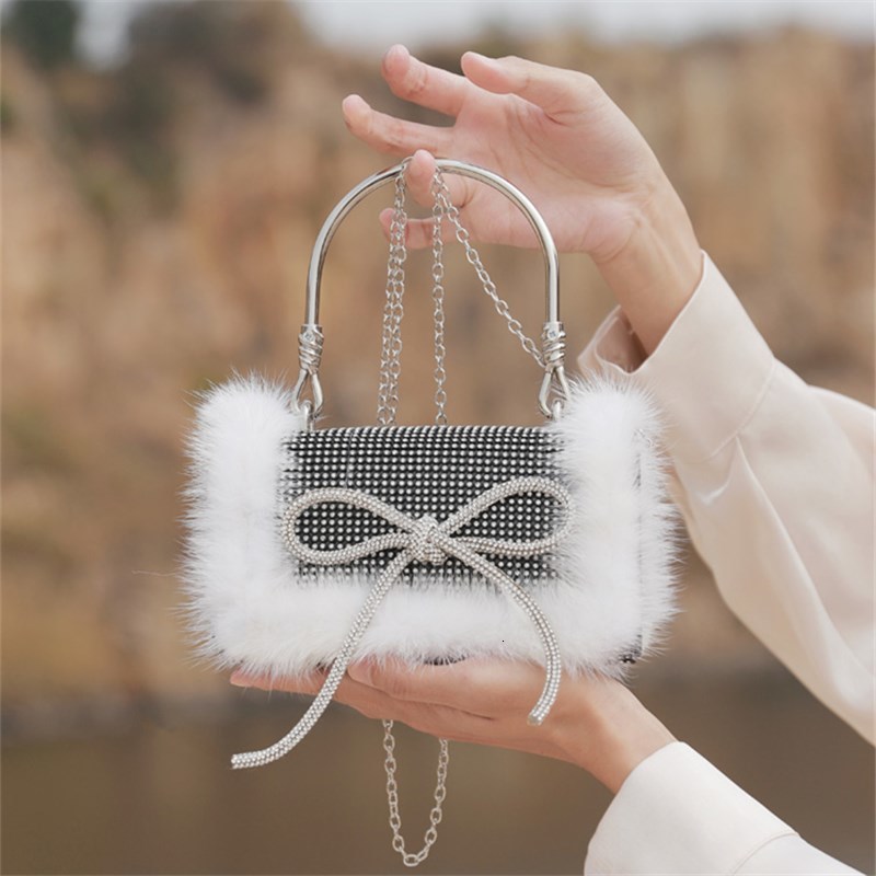 

Evening Bags Exquisite luxury bow flashing diamond mink fur bag 2021 autumn cute single shoulder messenger all-match dress female, Black