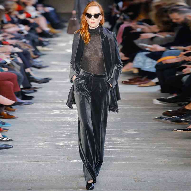 

Women Runway Designer Autumn Winter Double-breasted Velvet Turn Down Collar Blazer coat+Office OL Lady Wide Leg Pants Set 210519, Gray