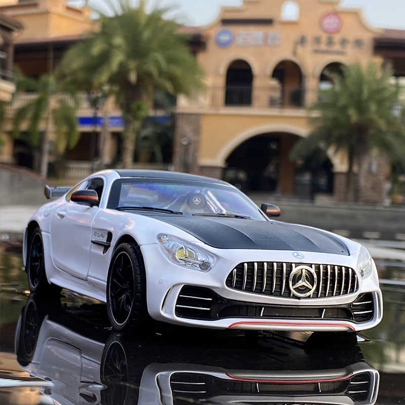 

1:24 BENZs AMG-GTR Alloy Sports Car Model Diecast & Toy Vehicles Metal Collection Sound Light Simulation Kids Gift