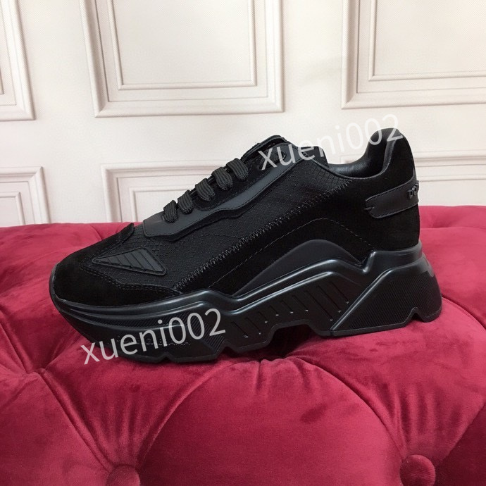 

Top Quality Pairs Fashion boots Designers Shoes Speed Sneakers Men Women Triple White Outdoor Platform Socks Casual Trainer size 35-45 hc210810, 03