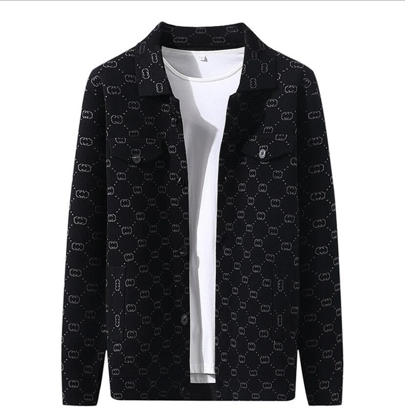 

Autumn and winter 2021 European and American new Korean leisure long sleeved cardigan men's Korean pocket sweater men's fashion, W1