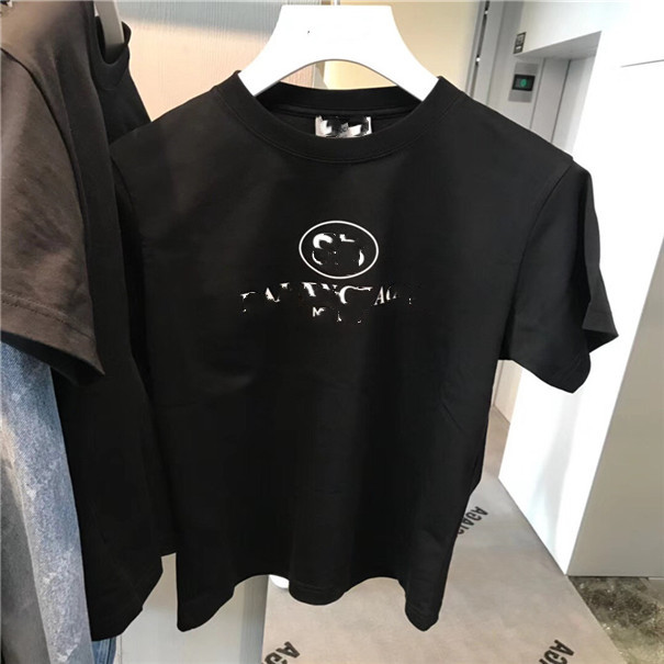 

Summer tee Men's Big Shark Splicing Black White Yin and Yang Camouflage Night Light Round Collar Sleeve T-shirt, White;black