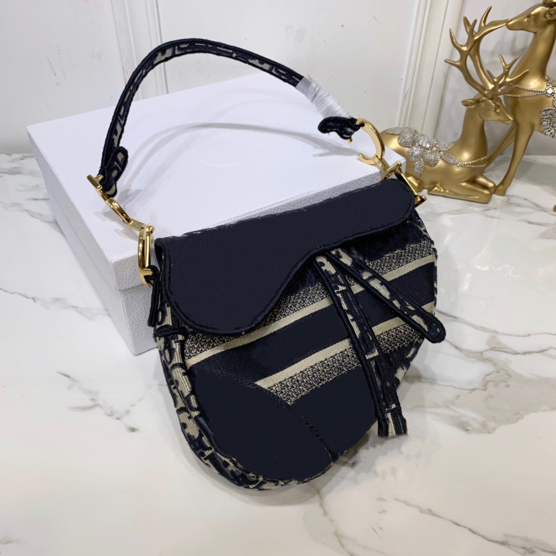 

Saddle Lady Bag Retro High Quality Cross body Handbag Star Celebrity Inspiration Embroidered Shoulder Bags with Box