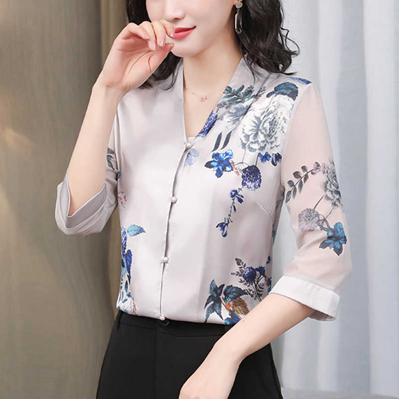 

Korean Silk Blouse Women Floral  Shirts Woman V Neck Top Plus Size Elegant Satin Print  Chiffon Shirt 210604