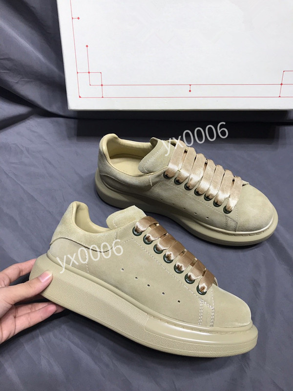 

2022 Designer Platform Casual Shoes Men Women Leather Lace Up Sneakers Luxury White Black Velvet Suede Trainers Jogging Walking gp191120, Choose the color