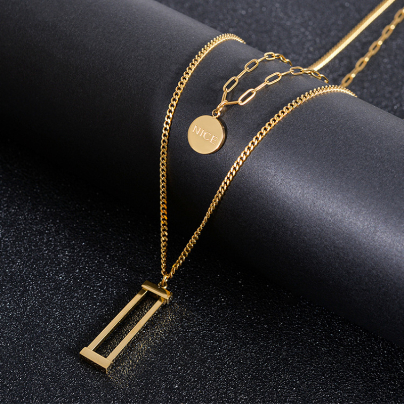 

Fashion High Quality Hollow Geometry Pendant Layered Chain Nice Charm Necklace