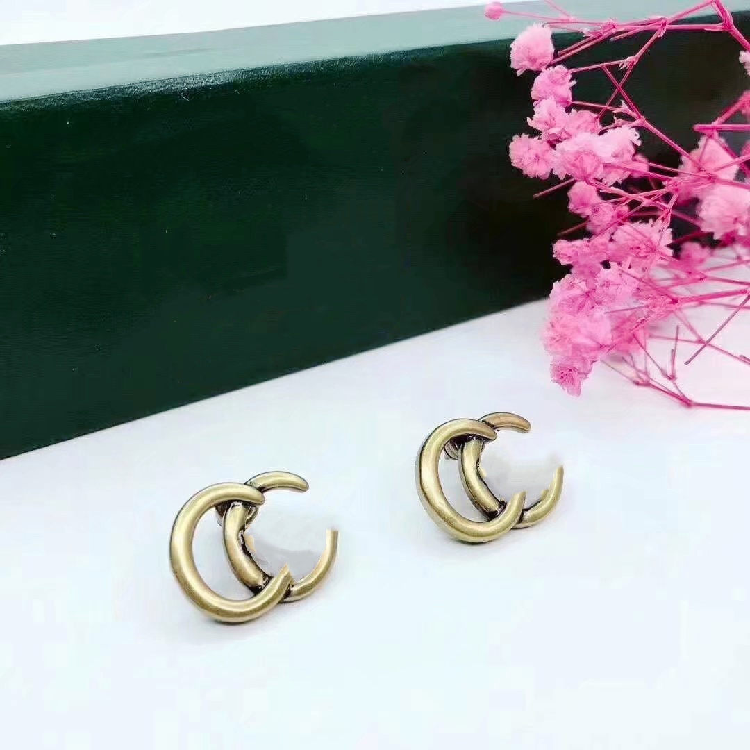 

Brand Designer Classic Gold Letter Eardrop Fashion hoop earrings for women party wedding lovers gift jewelry with box, Golden;silver