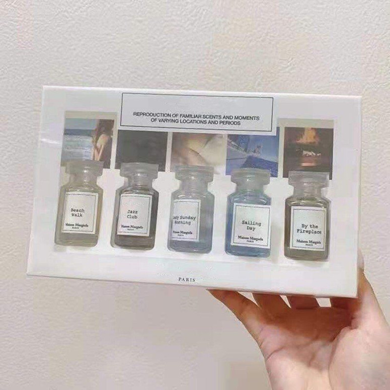 

Lady Fragrant Margiela sample perfume five-piece set Elegant Fresh Natural and Long-Lasting Aroma 5*7ml