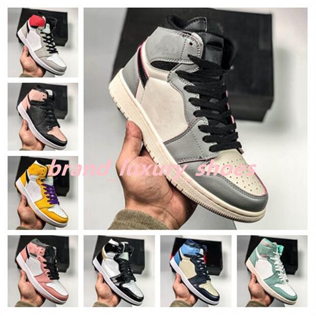 

1 University Hyper Royal Twist Chicago Basketball Shoes Men 1s Mid Milan Digital Pink Sail Light Blue UNC Patent Bred Toe Court women Sneakers