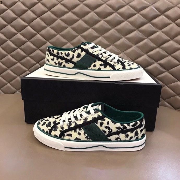

G shoes The latest model of sports shoes Designer designs men Matching colors, Outdoor leisure travel ssneakers 35-46 RD058