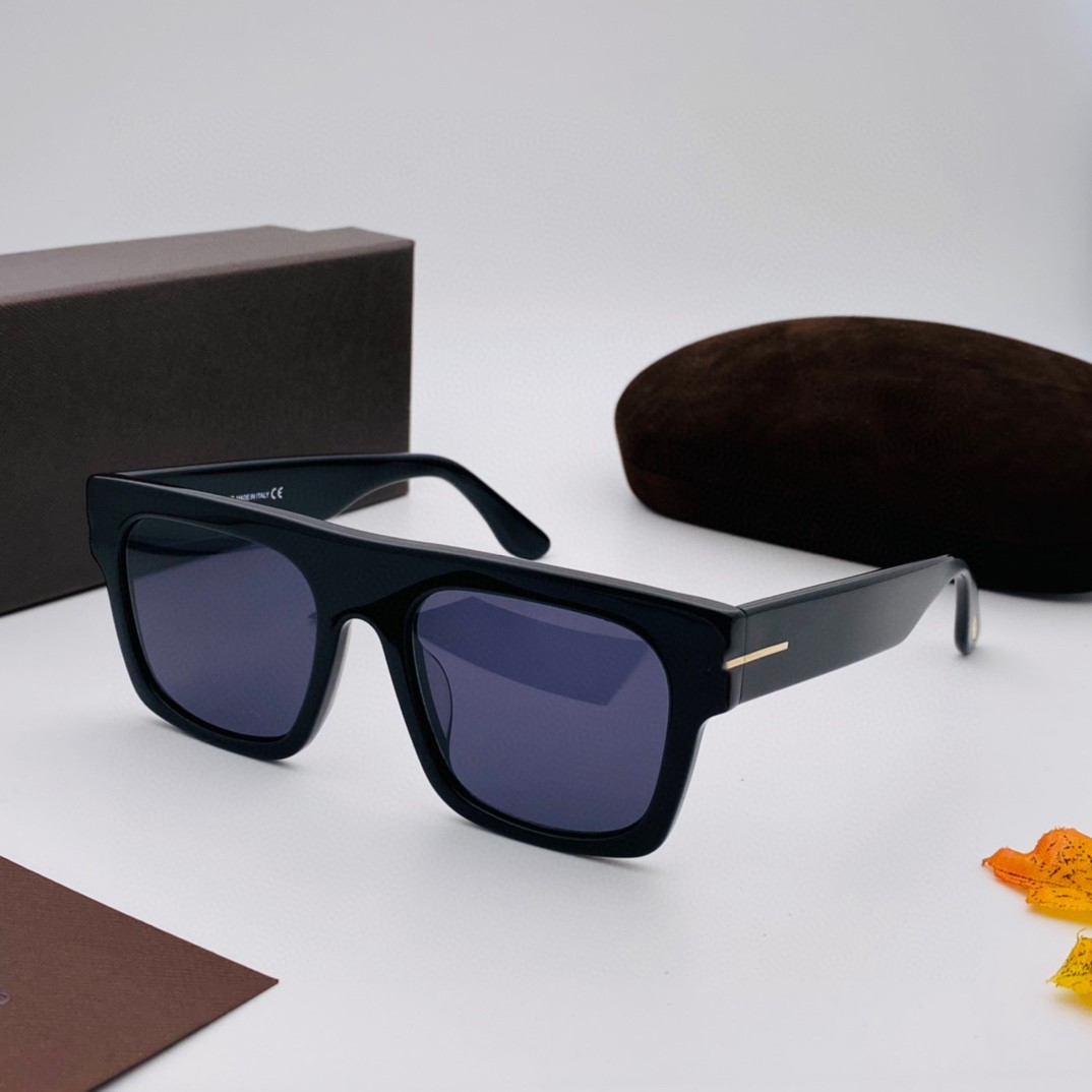 

Sunglasses For women and men Summer style 5634 Anti-Ultraviolet Retro Plate Square full frame fashion Eyeglasses Random Box