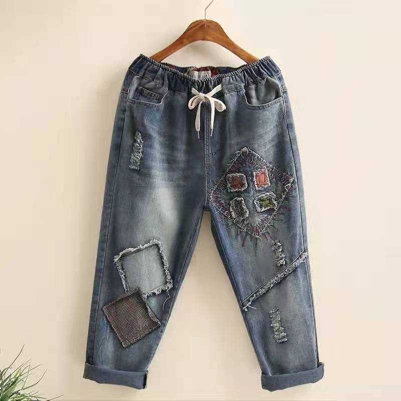 

Arrival Summer Women Loose Casual Elastic Waist Embroidery Calf-length Pants Cotton Denim Patchwork Ripped Jeans W141 210608, Blue
