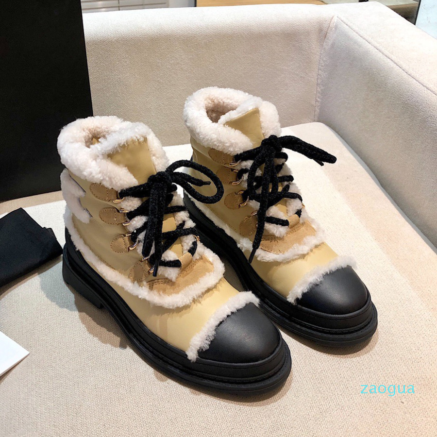 

Interlocking White Wool ankle snow boots shearling logo combat boot round Toe lace-up Martin Block low heel booties luxury designers shoes, Black