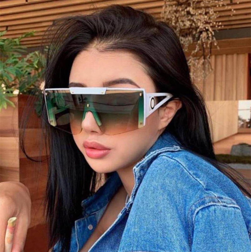 

Big frame sunglasses for men fashion Personality Vacation and leisure Cool sun glasses women high quality HD polarized lenses Four colors unisex 104142