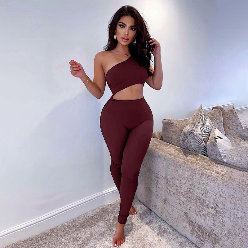 

2021 Sleeveless Solid Slope-Shoulder Hollow Out Bodycon Jumpsuit Summer Women Fashion Streetwear Outfit Romper One Piece Outfits, Wine red