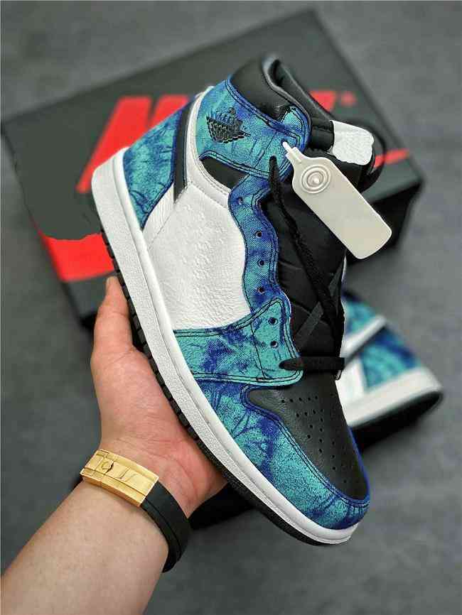 

Dye Jumpman 1 Tie Retro High Basketball Shoes Online -100 WHITE BLACK AURORA GREEN Baskets Plateforme Mens Womans Designer Sneakers