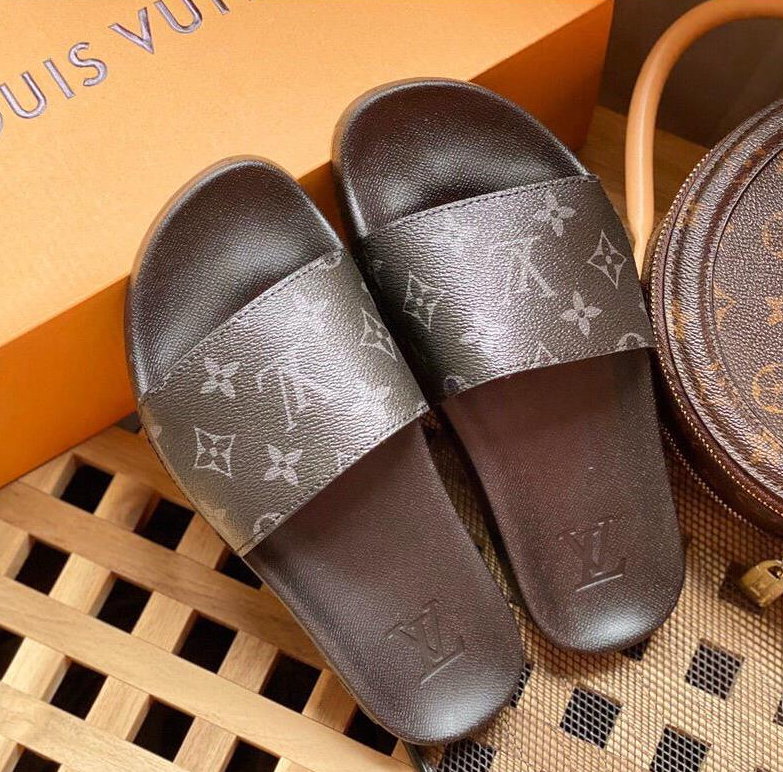 

Men Women Sandals Shoes Slide Summer Wide Flat Slippery Sandals Slipper Flip Flop LVLOUISVITTON VUTTON, A+