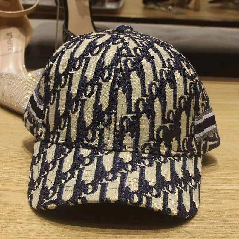 

luxurys desingers cool mens baseball cap woman letters trendy sun shade protection print hats ladies ponytail baseball hat 5 colors embroidered washed sunscreen, Black