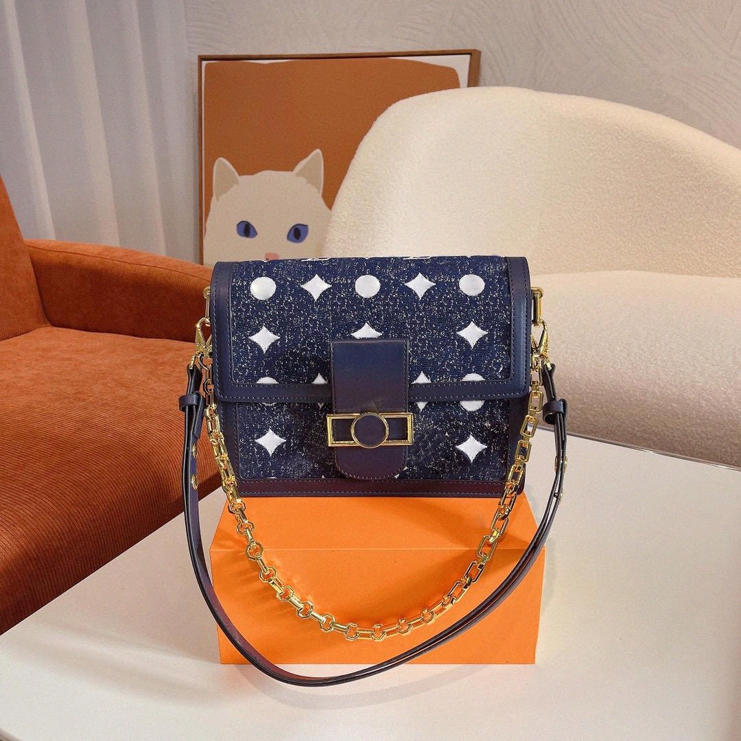 

High Quality Shoulder Bags DAUPHINE mini handbags crossbody women mens Wallets Luxurys Designer Genuine Leather hobo Totes Messenger bag Wallet Purses x5cO#