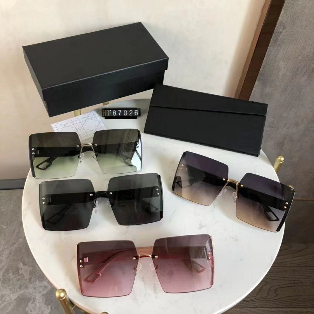 

2021 Luxur Top Quality Classic Square Sunglasses Designer Brand fashion Womens Sun Glasses Eyewear Metal Glass Lenses with box, White;black