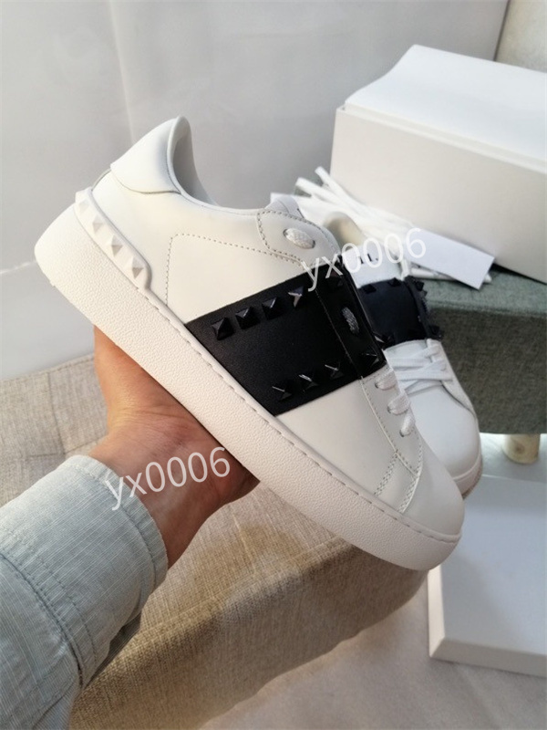 

2021 Designer Red Bottom Casual Shoes 35-45 Studded Spikes Sneakers Men Women Trainers Fashion Platform Insider Sneaker Low Cut Suede Shoe ht210301, Choose the color