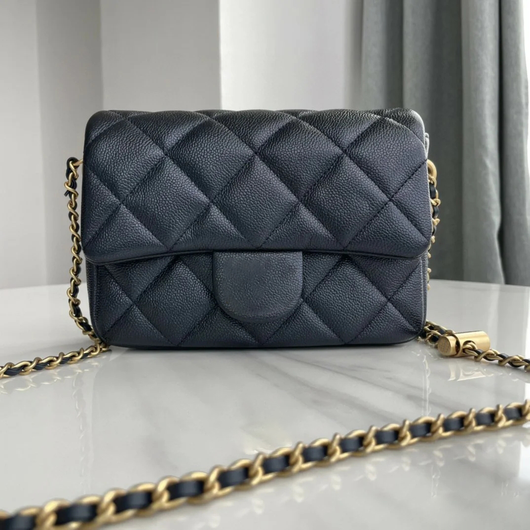

2022 Lady Fashion Handbags Shoulder Bags cowhide caviar metal chain gold silver women Handbag Genuine Leather bag Flip cover diagonal Messenger Crossbody Handbag, Style 0