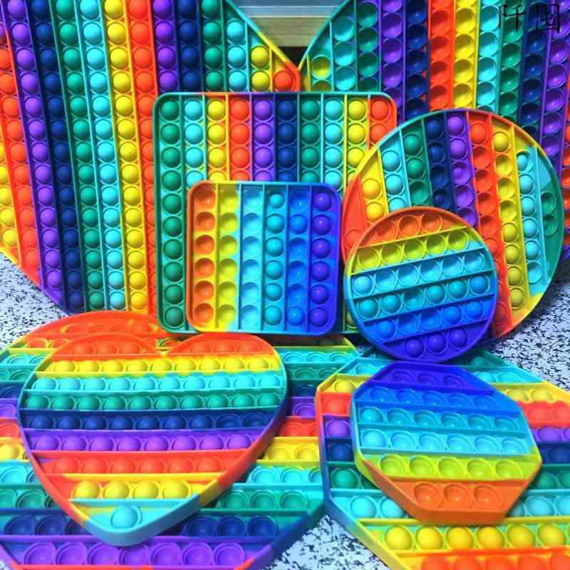 

New parent-child large size noctilucent rainbow silicone rat killing pioneer toy