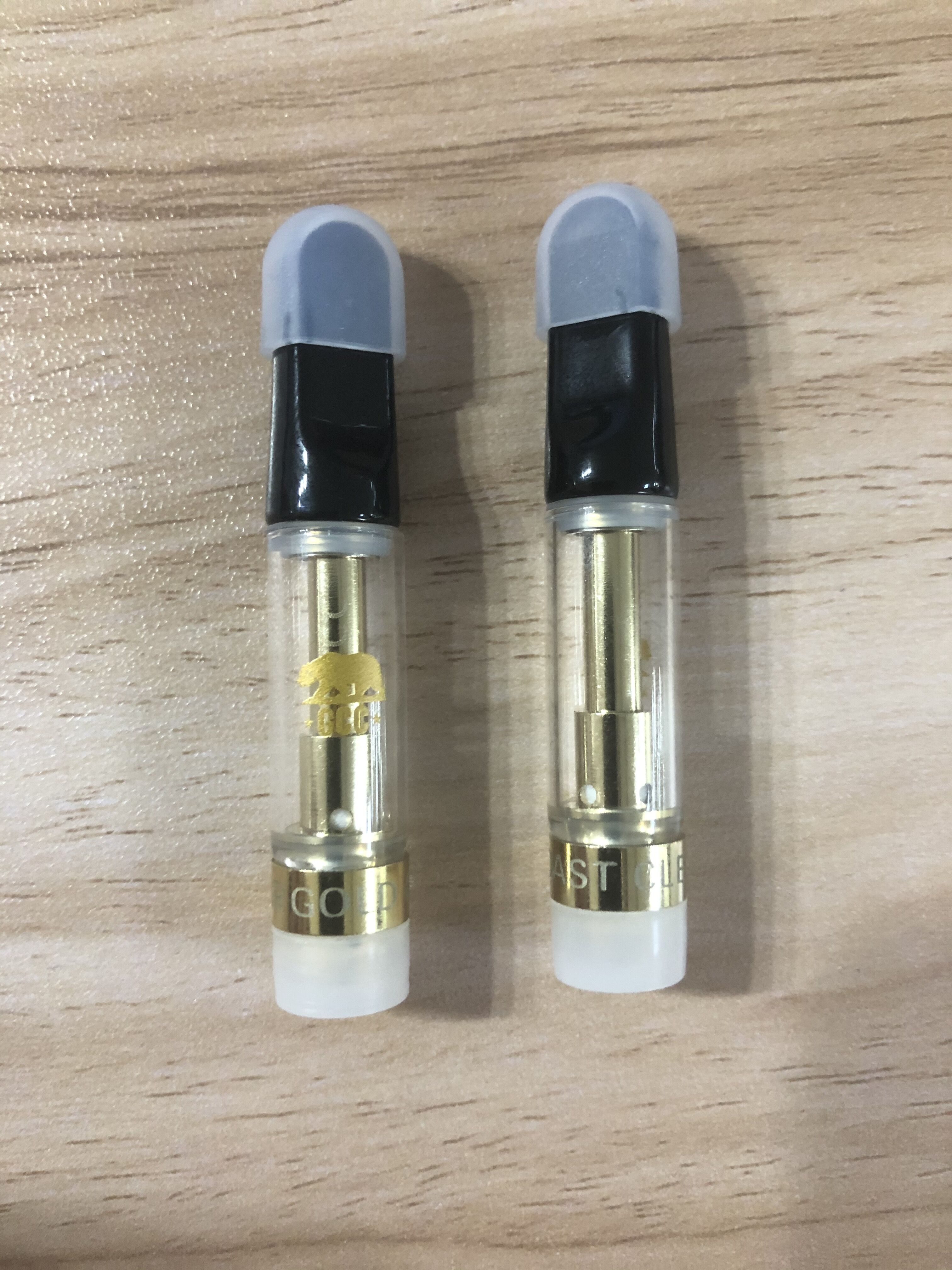 

GCC Gold Vape Pen Cartridges 510 carts Thick Oil Atomizers 0.8ml Disposable Pod Device Ceramic Coil Vaporizers Custom Empty Vapes Carts Packaging Box