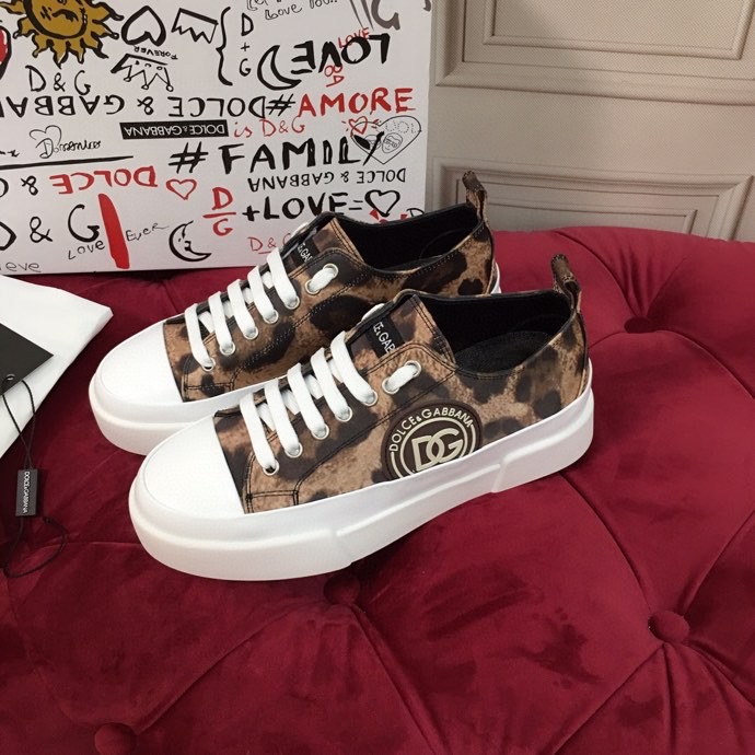 

2021 Designer Sneakers Oblique canvas women men Snail shoes colour Show high low Sneaker Leather mens Casual Top Quality Luxurys Trainers, 06